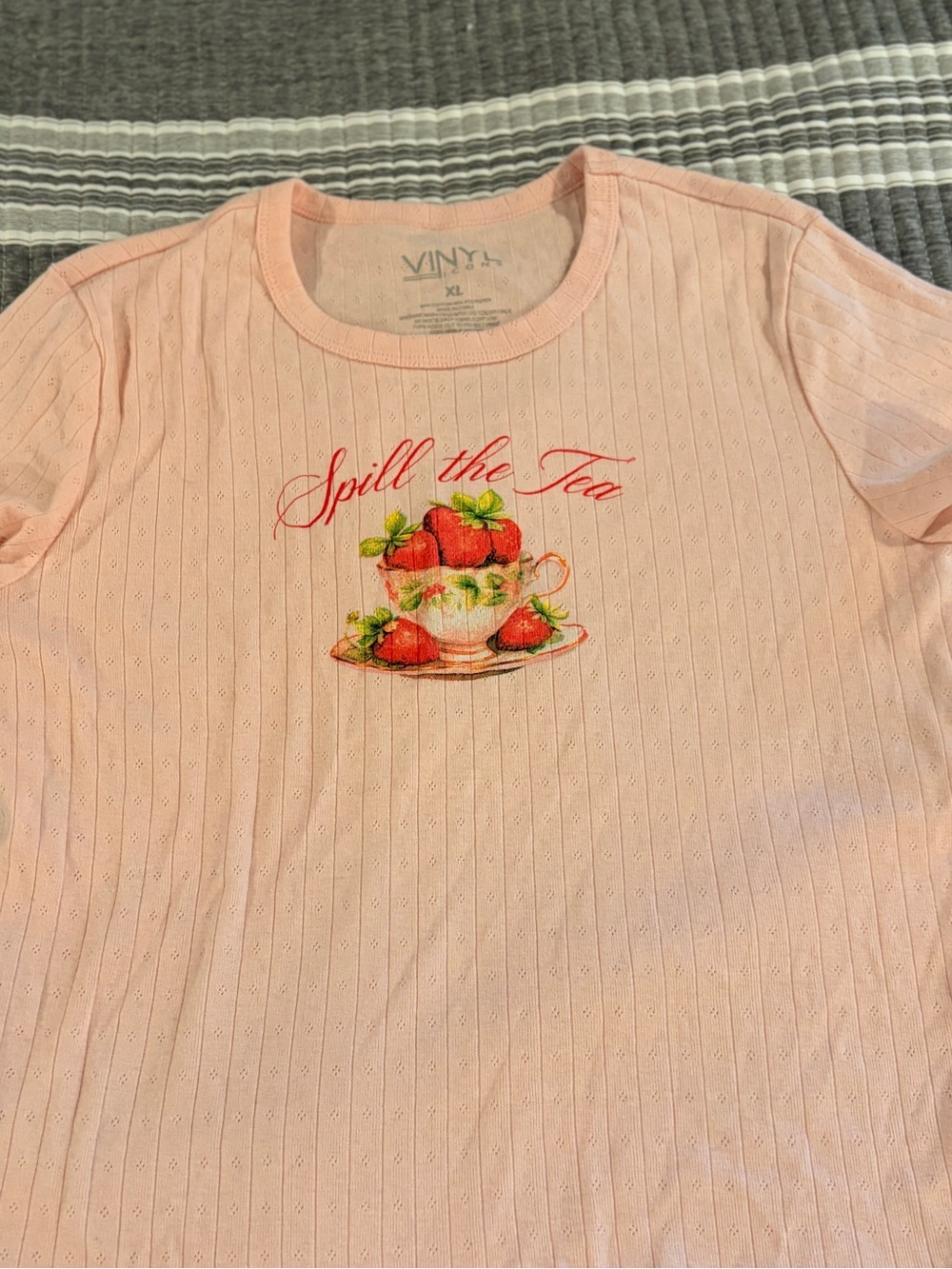 VINYx Icons Pink 'Spill the Tea' Strawberry Tee Women’s XL